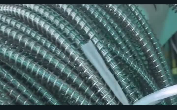 Approved end connection on a stainless steel braided metal hose
